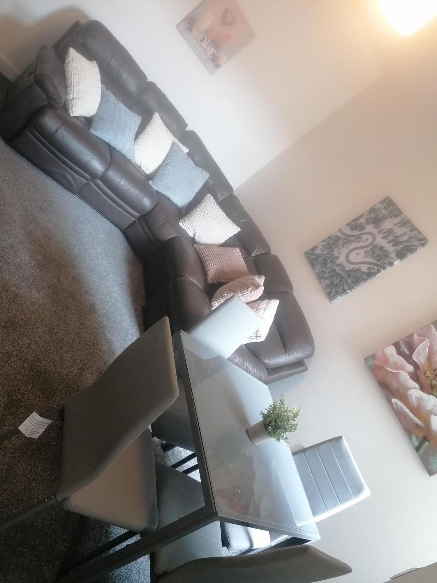 Rossy Home Of Relaxations Stoke-on-Trent Exteriör bild